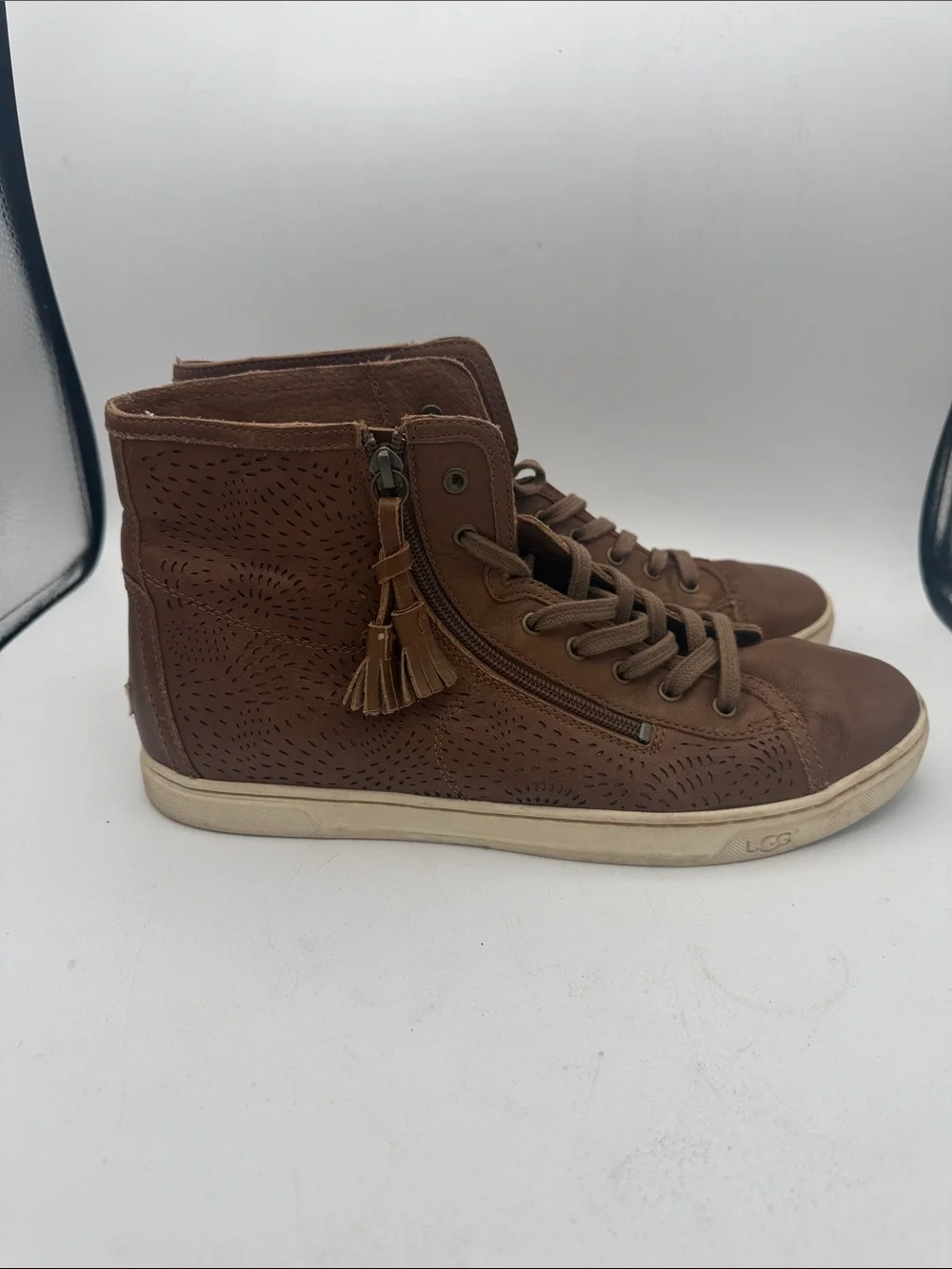 UGG Blaney Brown Leather Perforated High Top Sneakers Side Zip Tassel Sz 12